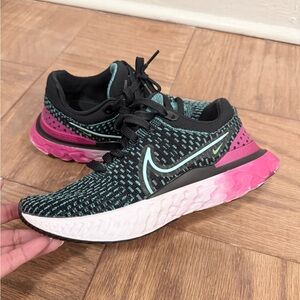 Nike Women’s React Running Shoes — Black, Teal & Pink